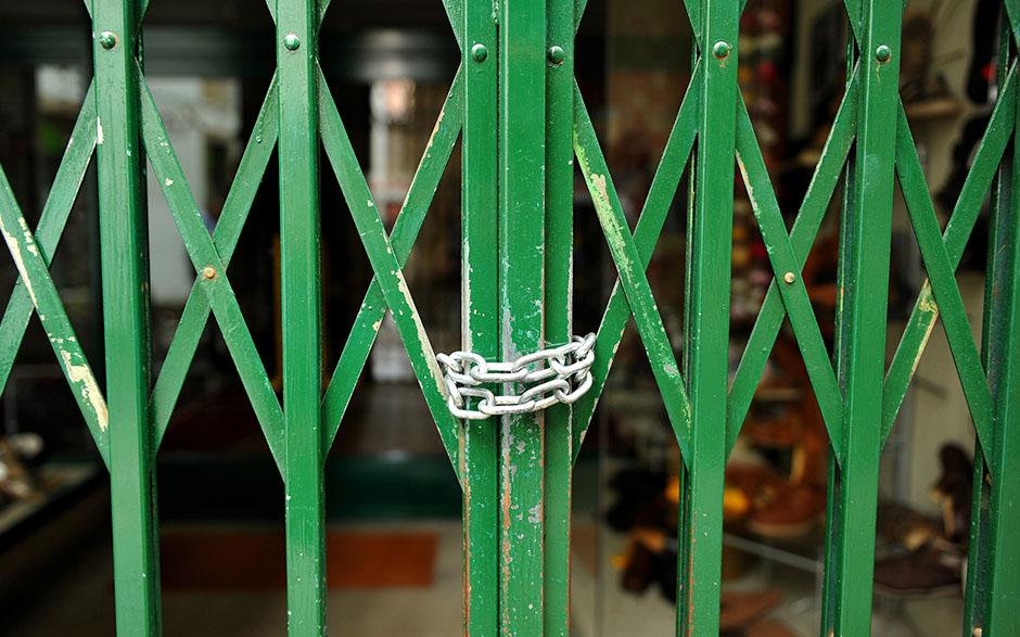 rideau de porte Chelles